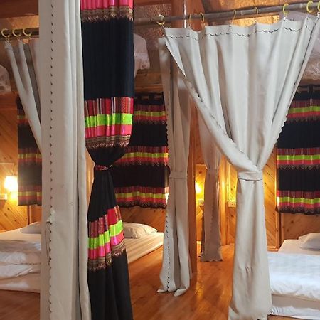 Bac Ha Threeland Homestay Ngoại thất bức ảnh